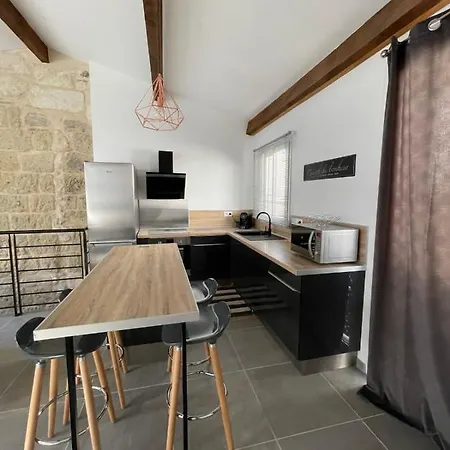 Maison Poissonnerie *
